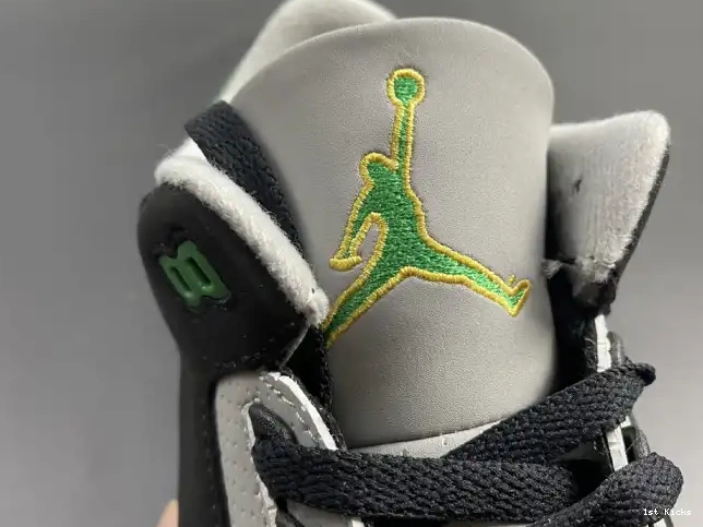 1st Kicks Shoes Jordan 3 Pine Air CT8532-030 Green 0617